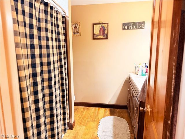 413 Bennett Street, Bridgeport, OH 43912