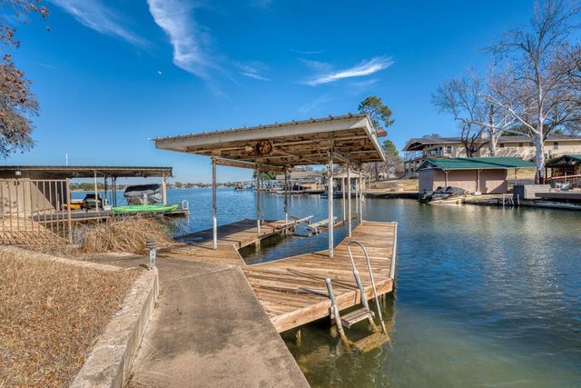 204 Canyon Oaks, Sunrise Beach, TX 78643