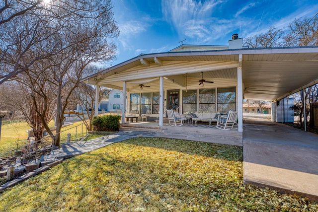 204 Canyon Oaks, Sunrise Beach, TX 78643