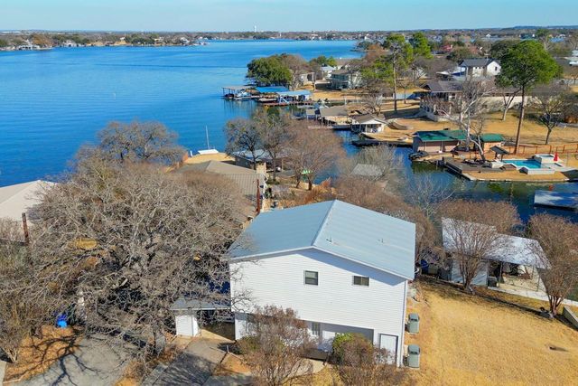 204 Canyon Oaks, Sunrise Beach, TX 78643