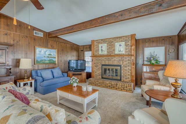 204 Canyon Oaks, Sunrise Beach, TX 78643