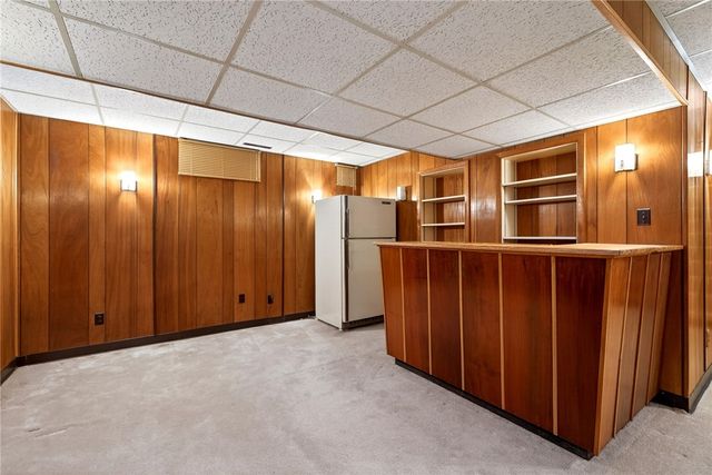 817 Lovetta Drive, Kettering, OH 45429