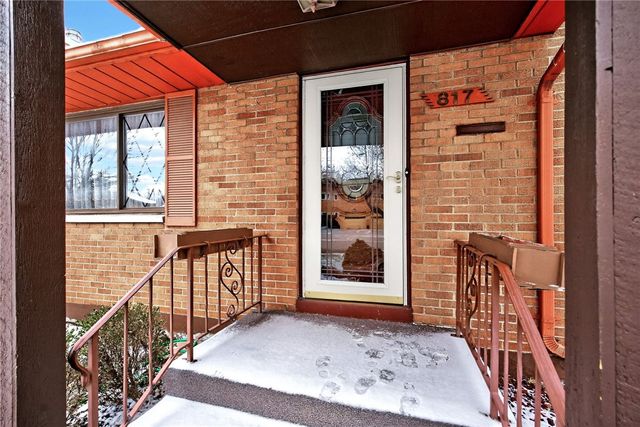 817 Lovetta Drive, Kettering, OH 45429