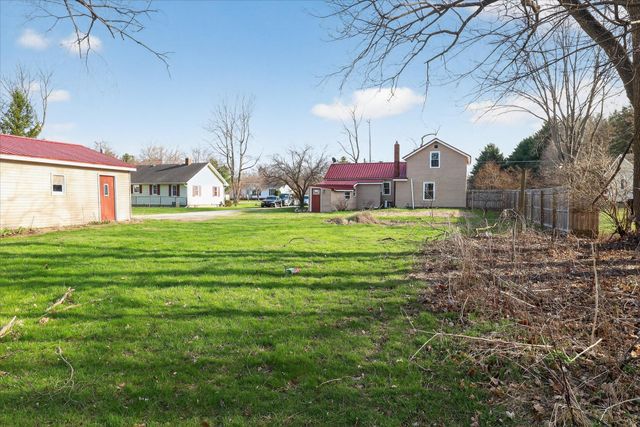 16100 Fawn River Road, White Pigeon Twp, MI 49099