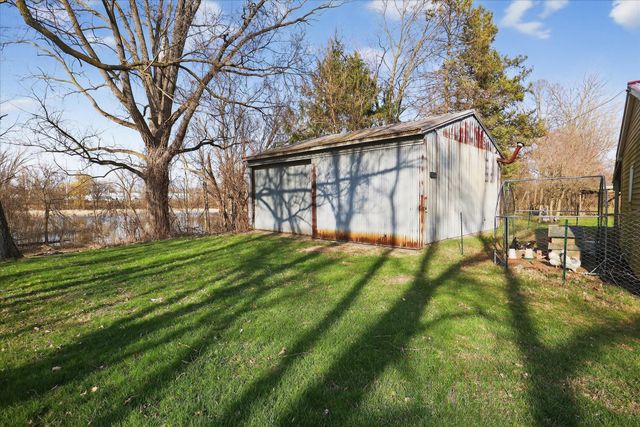 16100 Fawn River Road, White Pigeon Twp, MI 49099