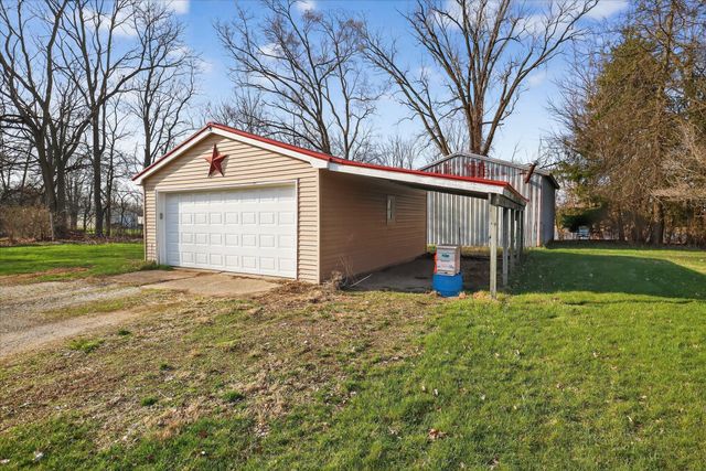 16100 Fawn River Road, White Pigeon Twp, MI 49099