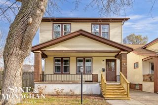 1332 Wayburn Street, Grosse Pointe Park, MI 48230