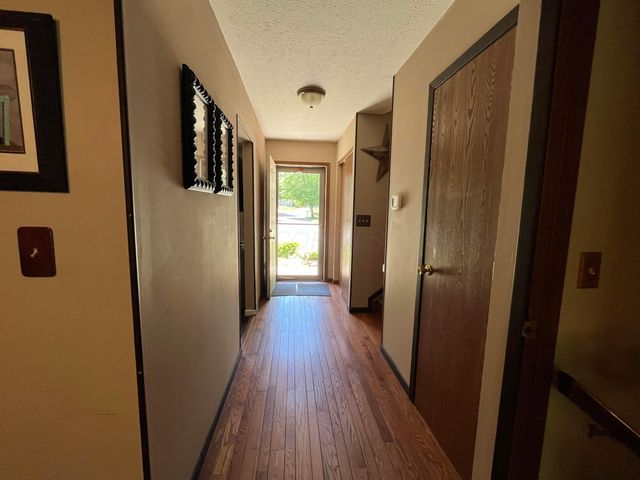 950 Ridenour Road, Gahanna, OH 43230