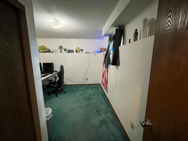 950 Ridenour Road, Gahanna, OH 43230