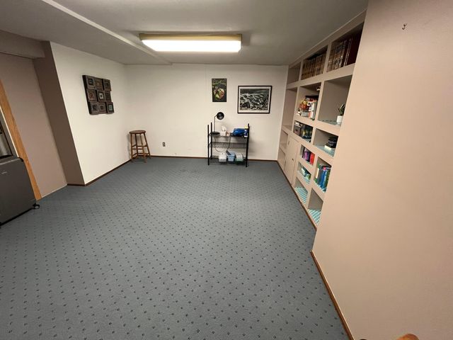 950 Ridenour Road, Gahanna, OH 43230