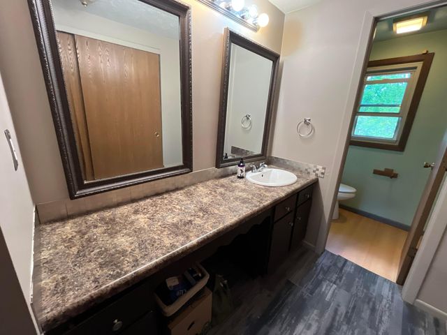 950 Ridenour Road, Gahanna, OH 43230