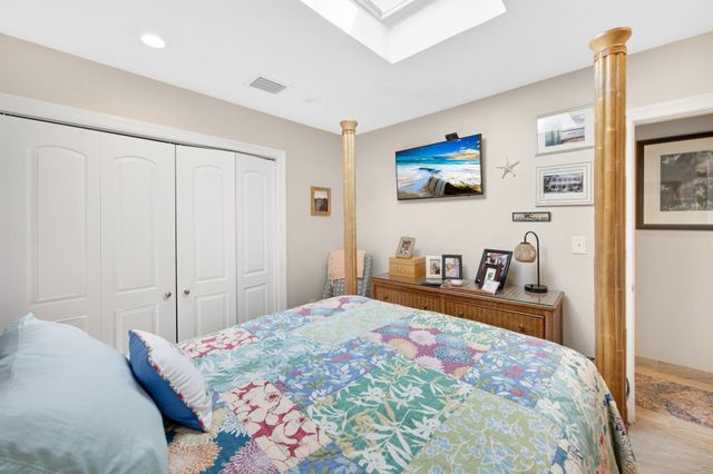 351 8Th Street, Key Colony, FL 33051