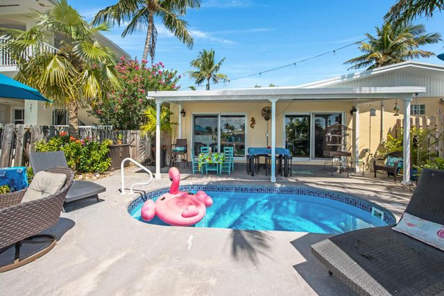 351 8Th Street, Key Colony, FL 33051