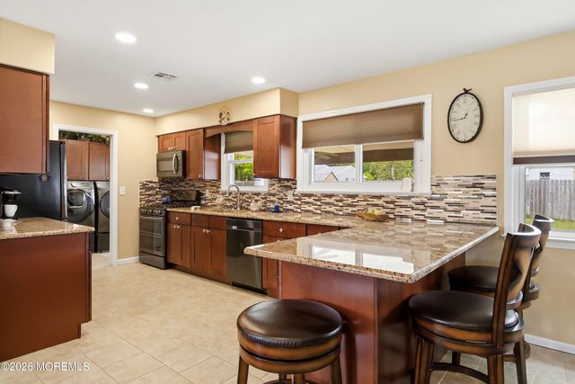 1047 Crystal Drive, Toms River, NJ 08753