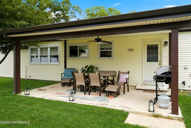 1047 Crystal Drive, Toms River, NJ 08753