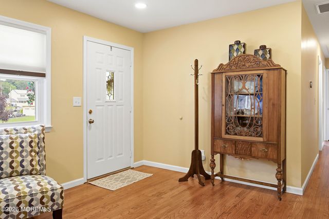 1047 Crystal Drive, Toms River, NJ 08753