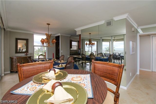 10701 Gulf Shore DR 502, Naples, FL 34108