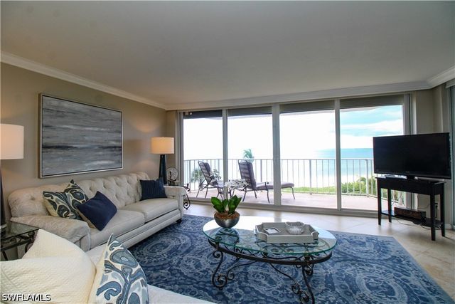 10701 Gulf Shore DR 502, Naples, FL 34108