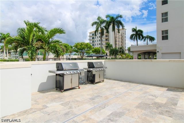 10701 Gulf Shore DR 502, Naples, FL 34108