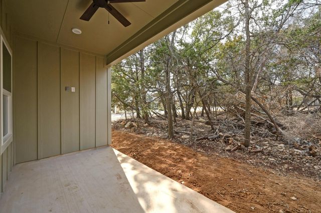 1 Happy Hollow LN, Wimberley, TX 78676