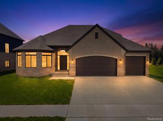 53731 Addington Drive, Macomb Township, MI 48042