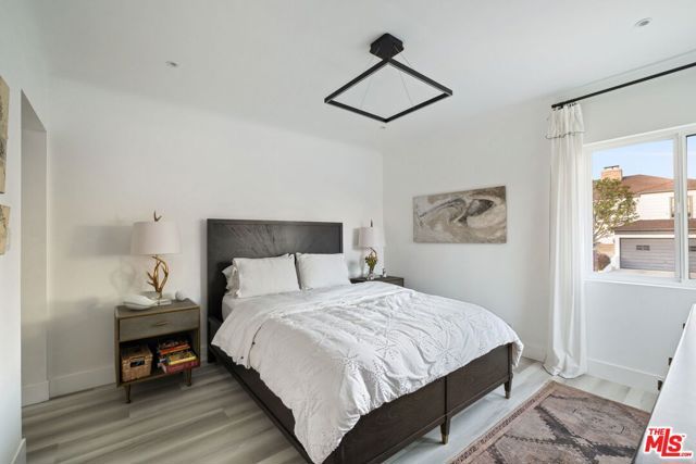 5529 Bradna Drive, Los Angeles, CA 90043