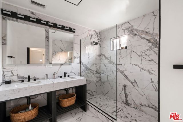 5529 Bradna Drive, Los Angeles, CA 90043