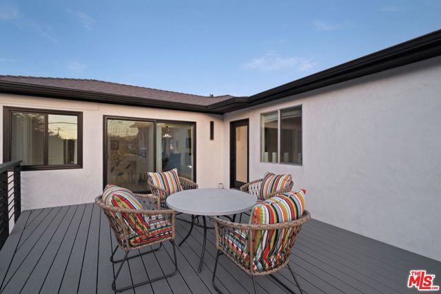 5529 Bradna Drive, Los Angeles, CA 90043