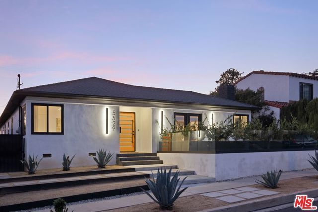 5529 Bradna Drive, Los Angeles, CA 90043