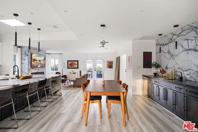 5529 Bradna Drive, Los Angeles, CA 90043