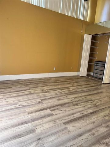 1051 Summit Place Circle D, West Palm Beach, FL 33415