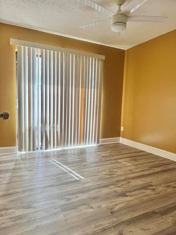 1051 Summit Place Circle D, West Palm Beach, FL 33415