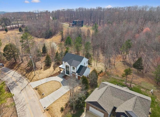 3727 Lee Pike, Soddy Daisy, TN 37379