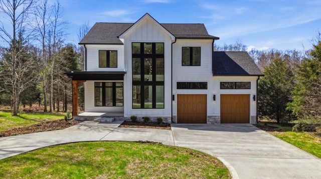 3727 Lee Pike, Soddy Daisy, TN 37379