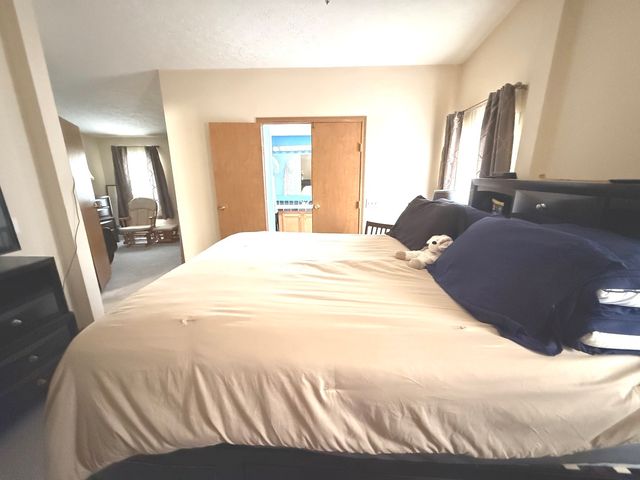 93 PETUNIA Circle, Matteson, IL 60443