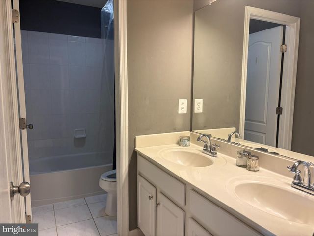 22655 VIENNA GREEN TER, Brambleton, VA 20148