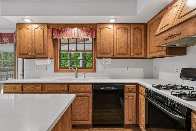 303 Hazel Street W, Stillwater, MN 55082
