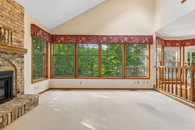 303 Hazel Street W, Stillwater, MN 55082