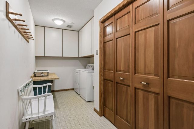 303 Hazel Street W, Stillwater, MN 55082