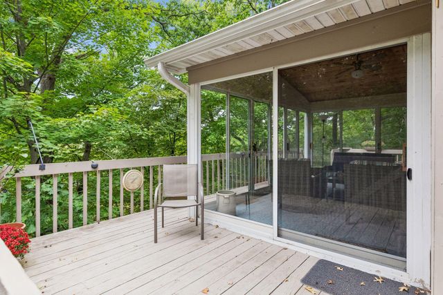 303 Hazel Street W, Stillwater, MN 55082