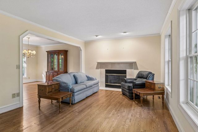 303 Hazel Street W, Stillwater, MN 55082
