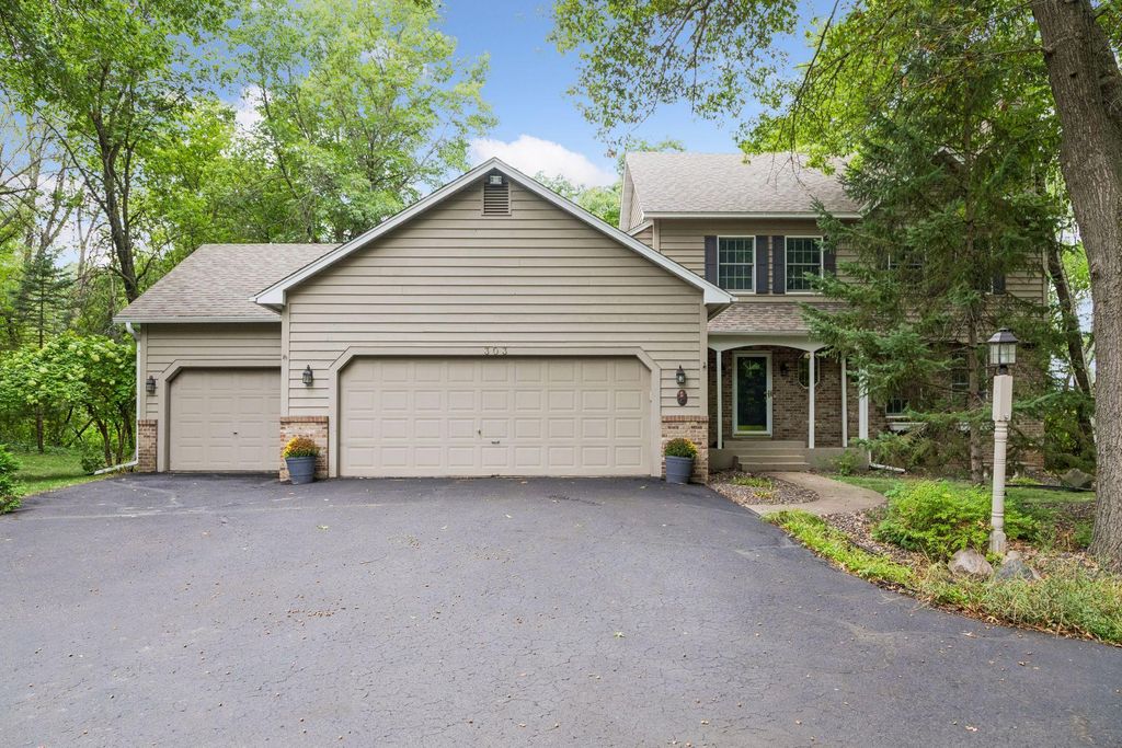 303 Hazel Street W, Stillwater, MN 55082 — photo 2