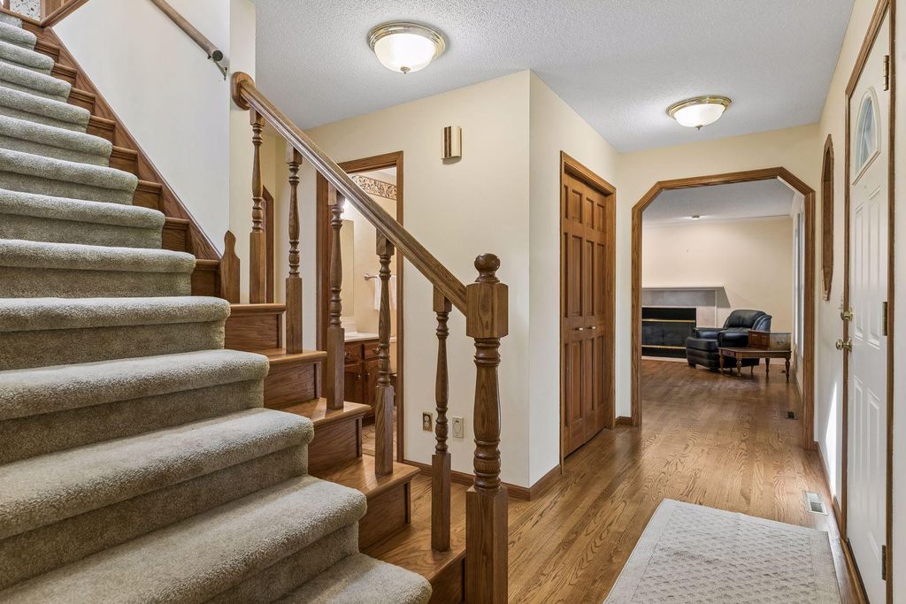 303 Hazel Street W, Stillwater, MN 55082 — photo 5