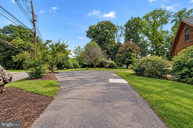 629 GROVEVILLE ALLENTOWN, Trenton, NJ 08620
