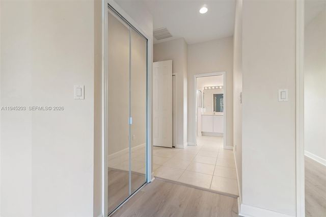 719 SW Munjack Cir, Port St. Lucie, FL 34986