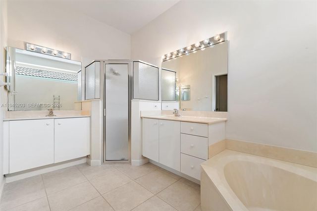 719 SW Munjack Cir, Port St. Lucie, FL 34986