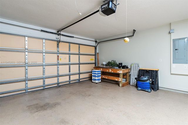 719 SW Munjack Cir, Port St. Lucie, FL 34986