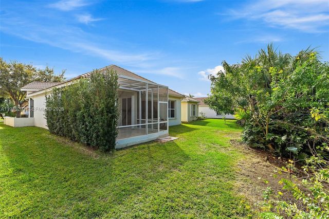 719 SW Munjack Cir, Port St. Lucie, FL 34986