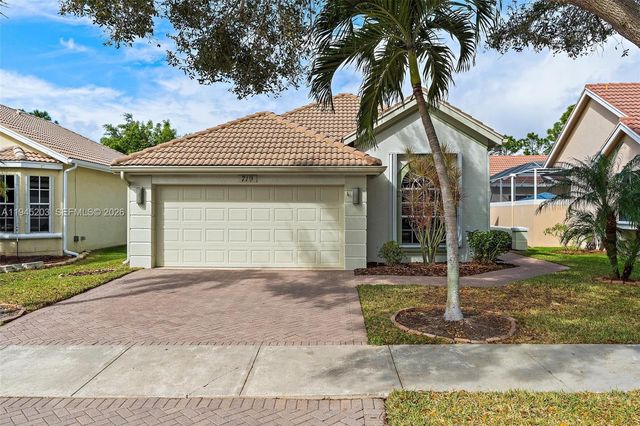719 SW Munjack Cir, Port St. Lucie, FL 34986