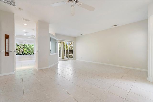 719 SW Munjack Cir, Port St. Lucie, FL 34986